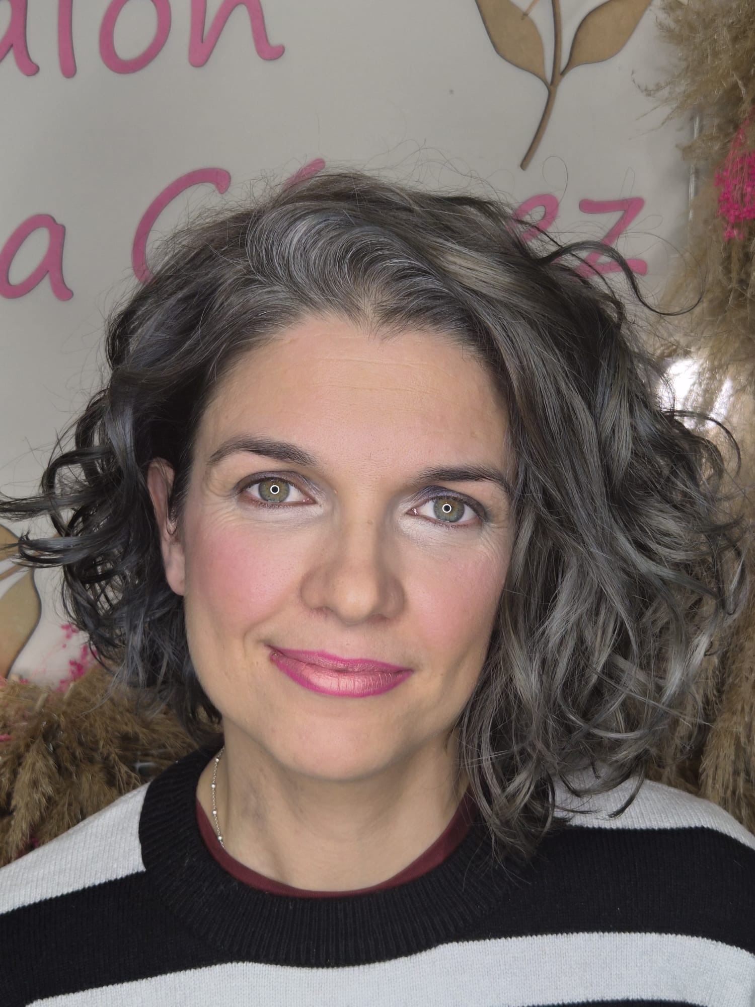 Transiciones a Canas - Natural y Elegante